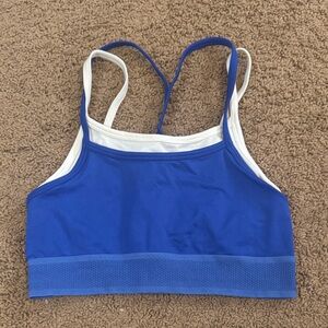 Fabletics Poppy Blue and White Seamless Sports Bra (Medium)